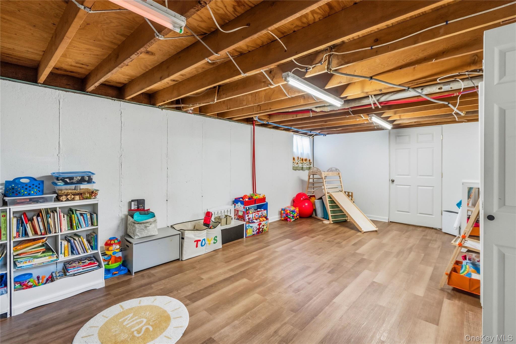 82 Robinwood Drive