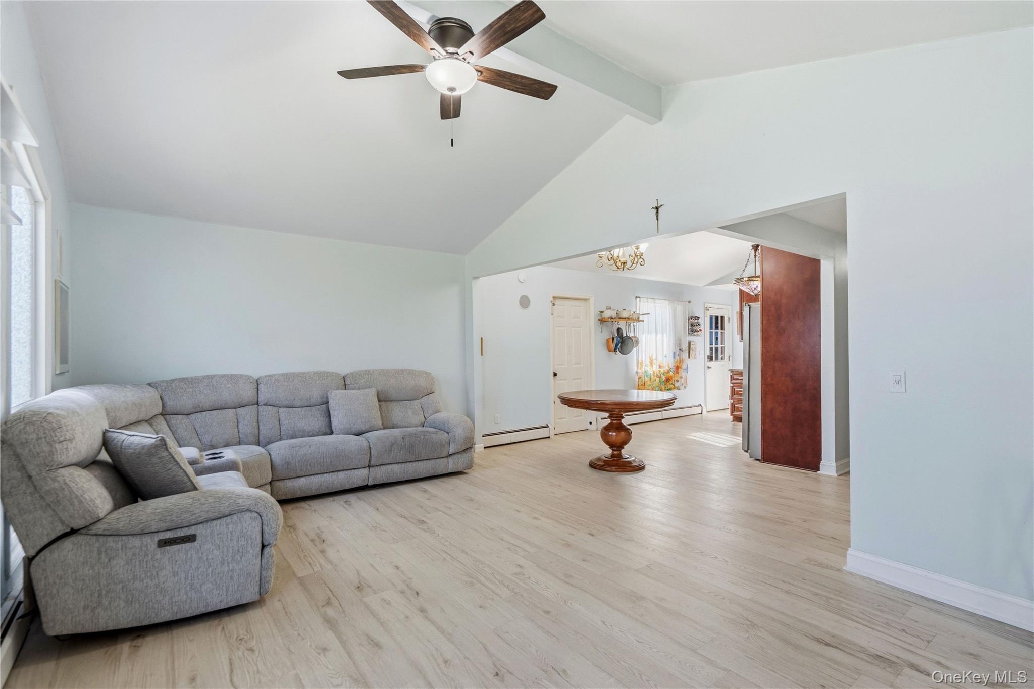 82 Robinwood Drive