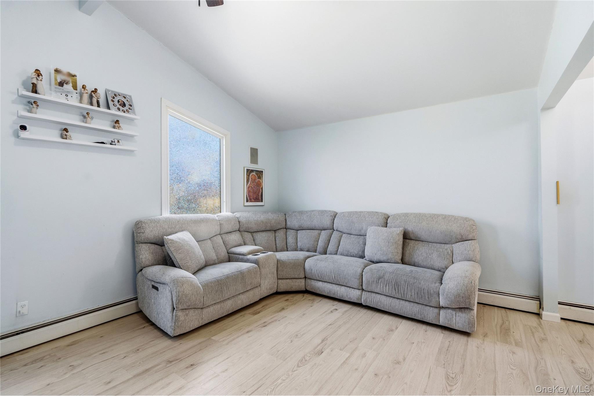 82 Robinwood Drive
