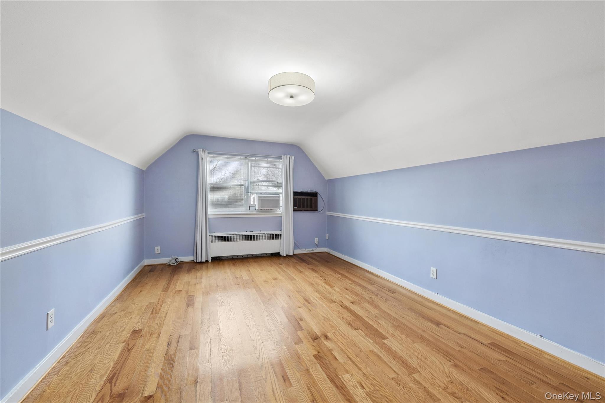 80-14 Bell Boulevard