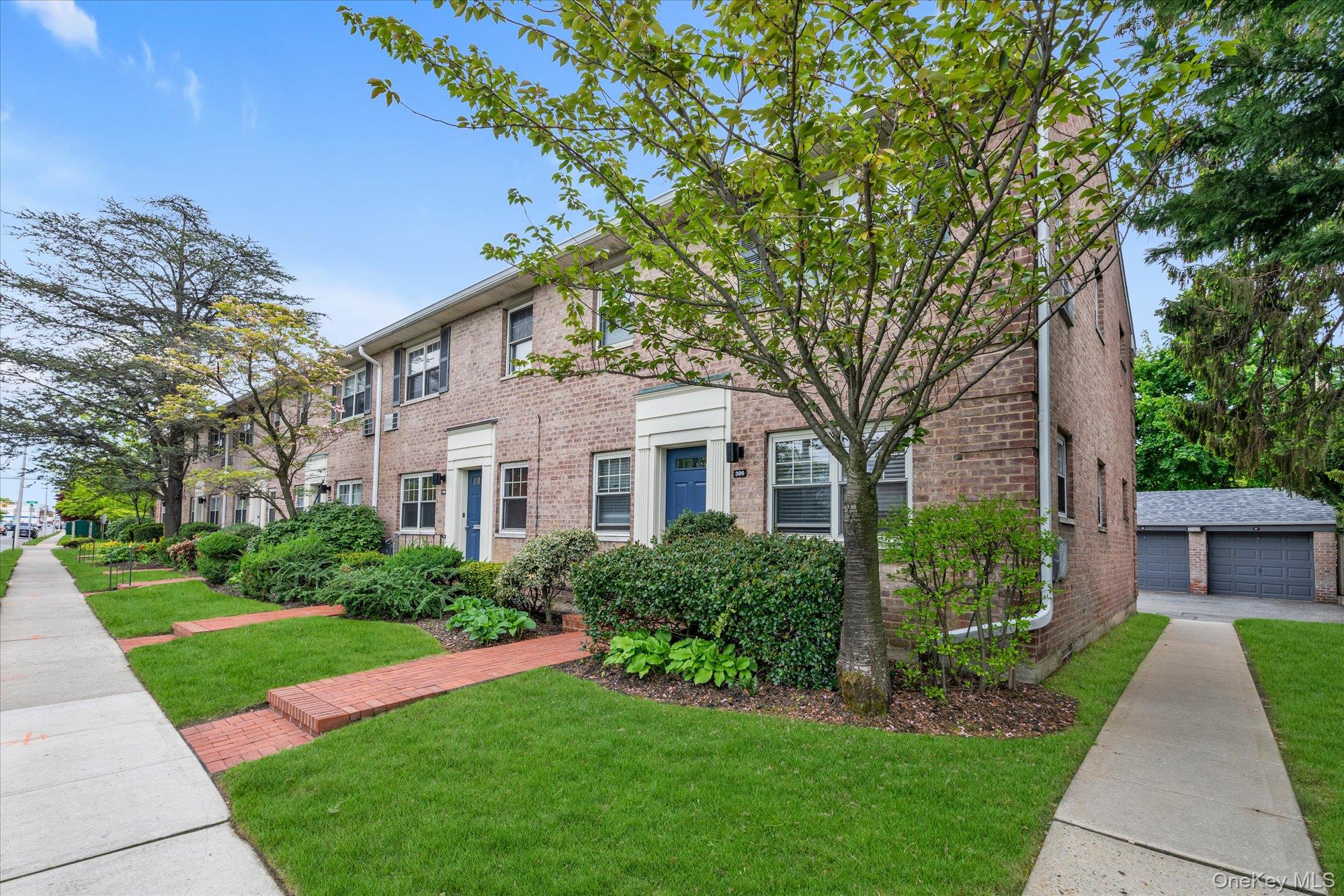 396 Merrick Road Unit: 1A