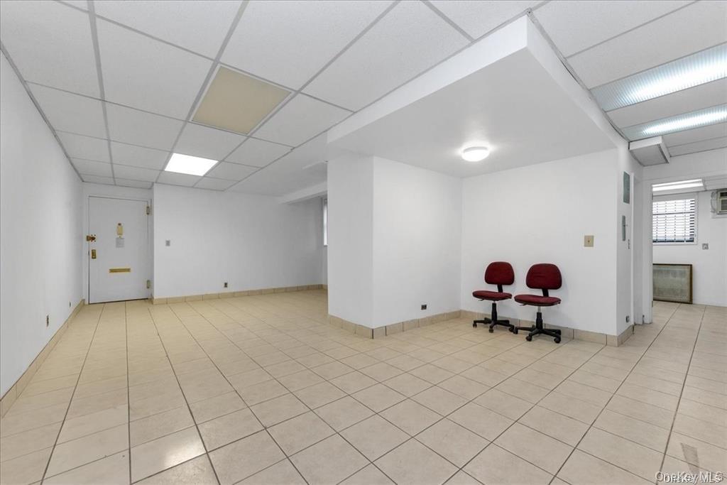 141-05 Northern Boulevard Unit: C1-D1