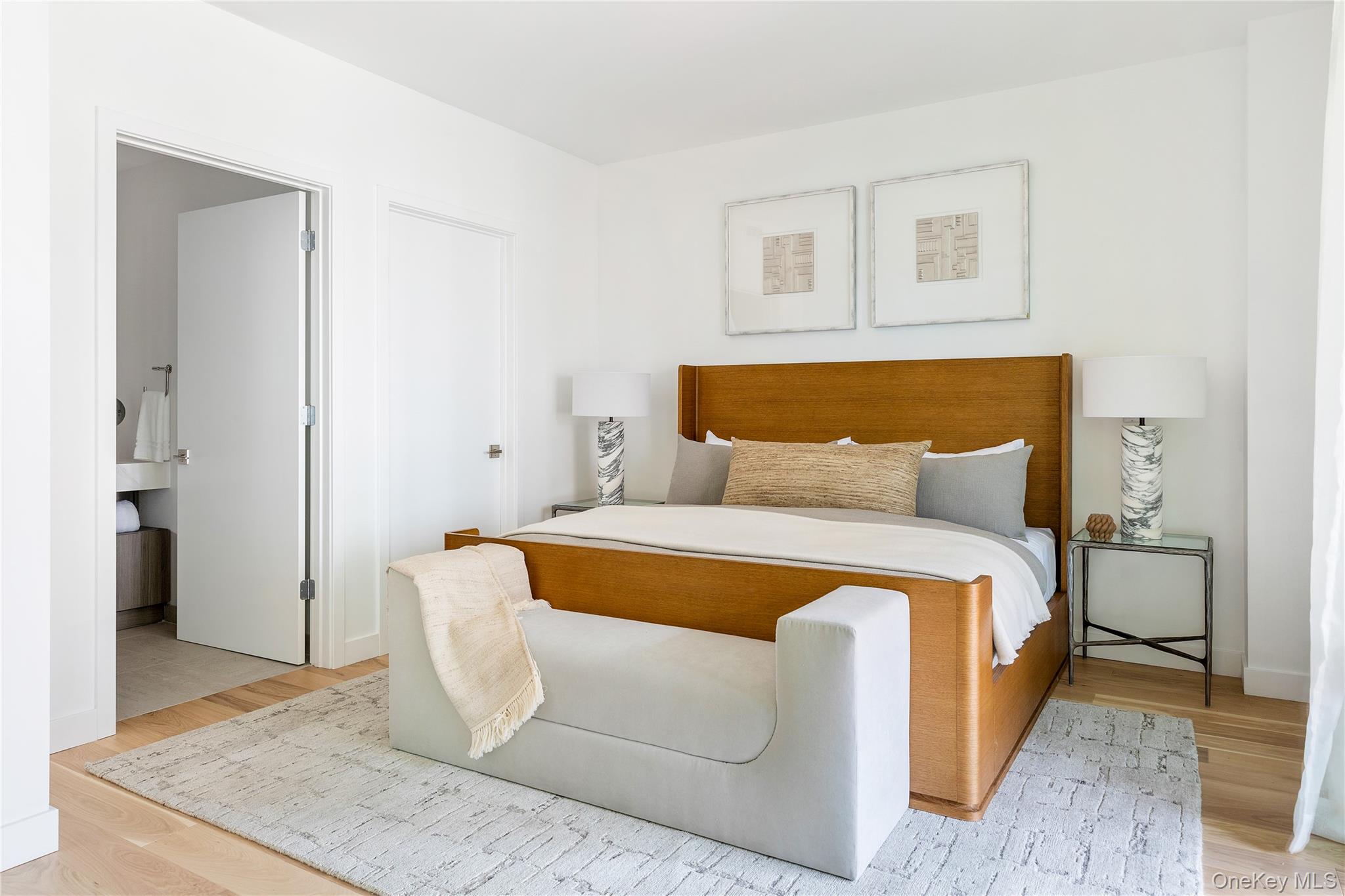 140 Boardwalk Unit: L8 B