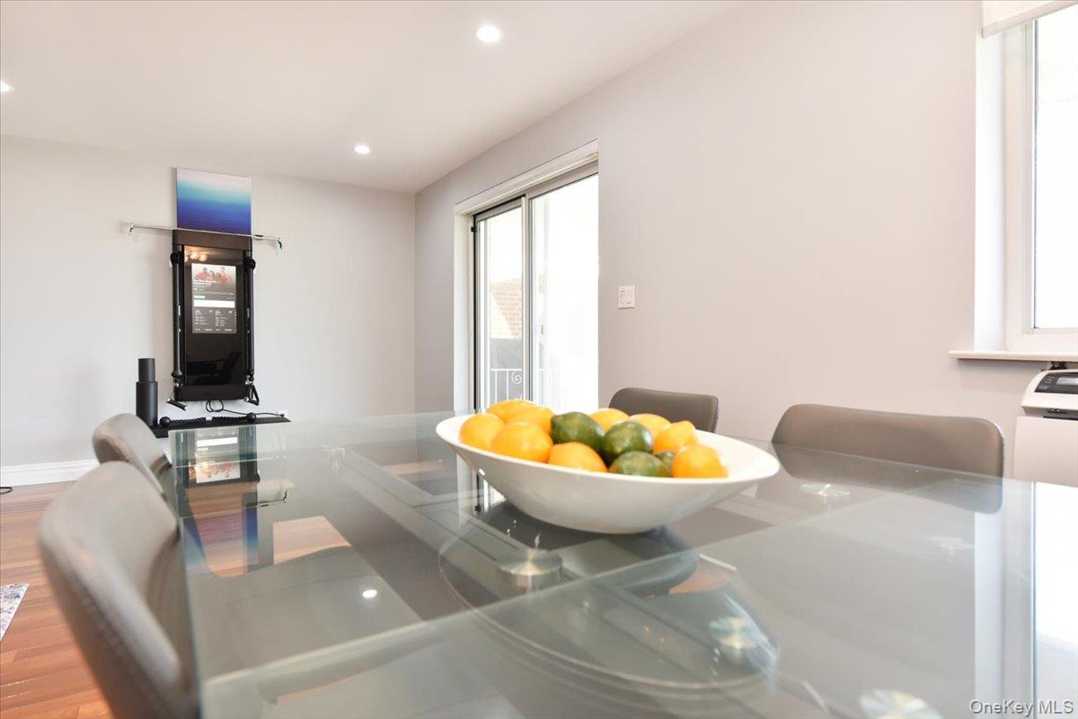 320 E Shore Road Unit: 2-A