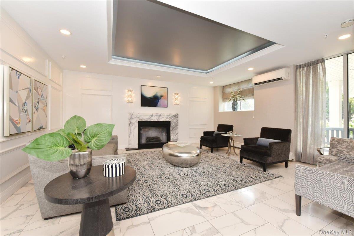 320 E Shore Road Unit: 2-A