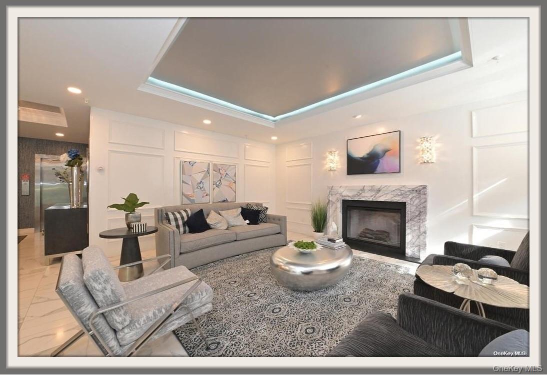 320 E Shore Road Unit: 2-A