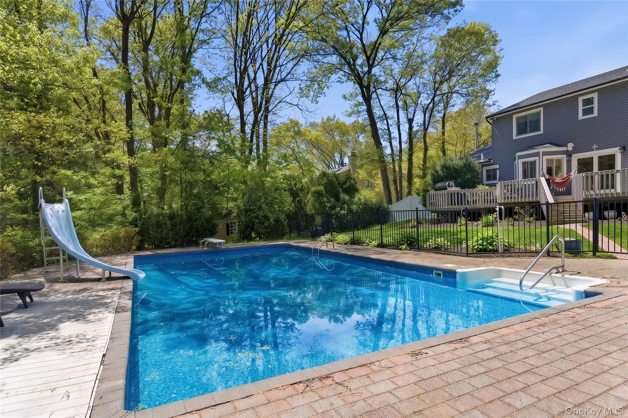 14 Long Acre Lane
