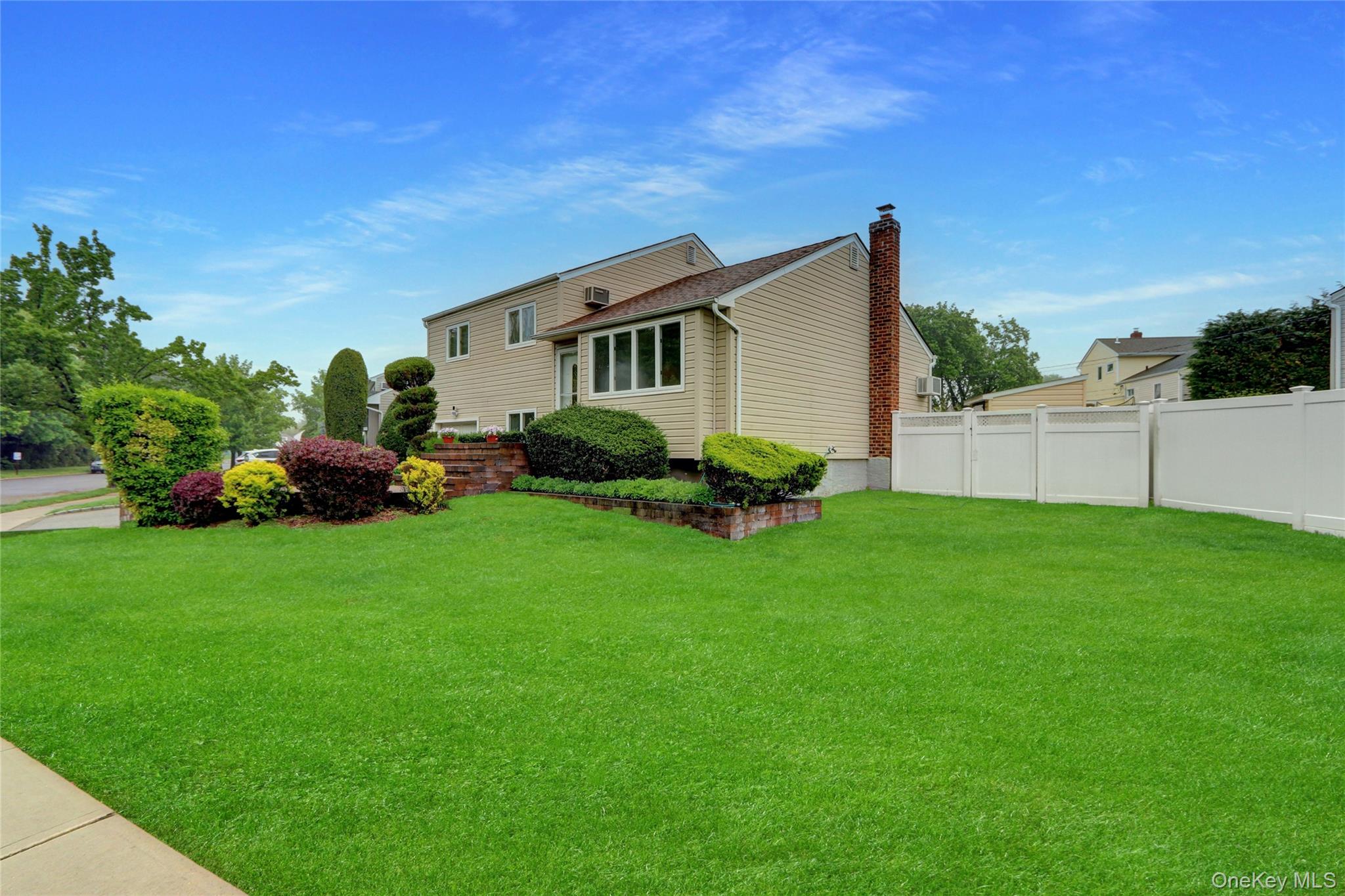 42 Briarwood Lane