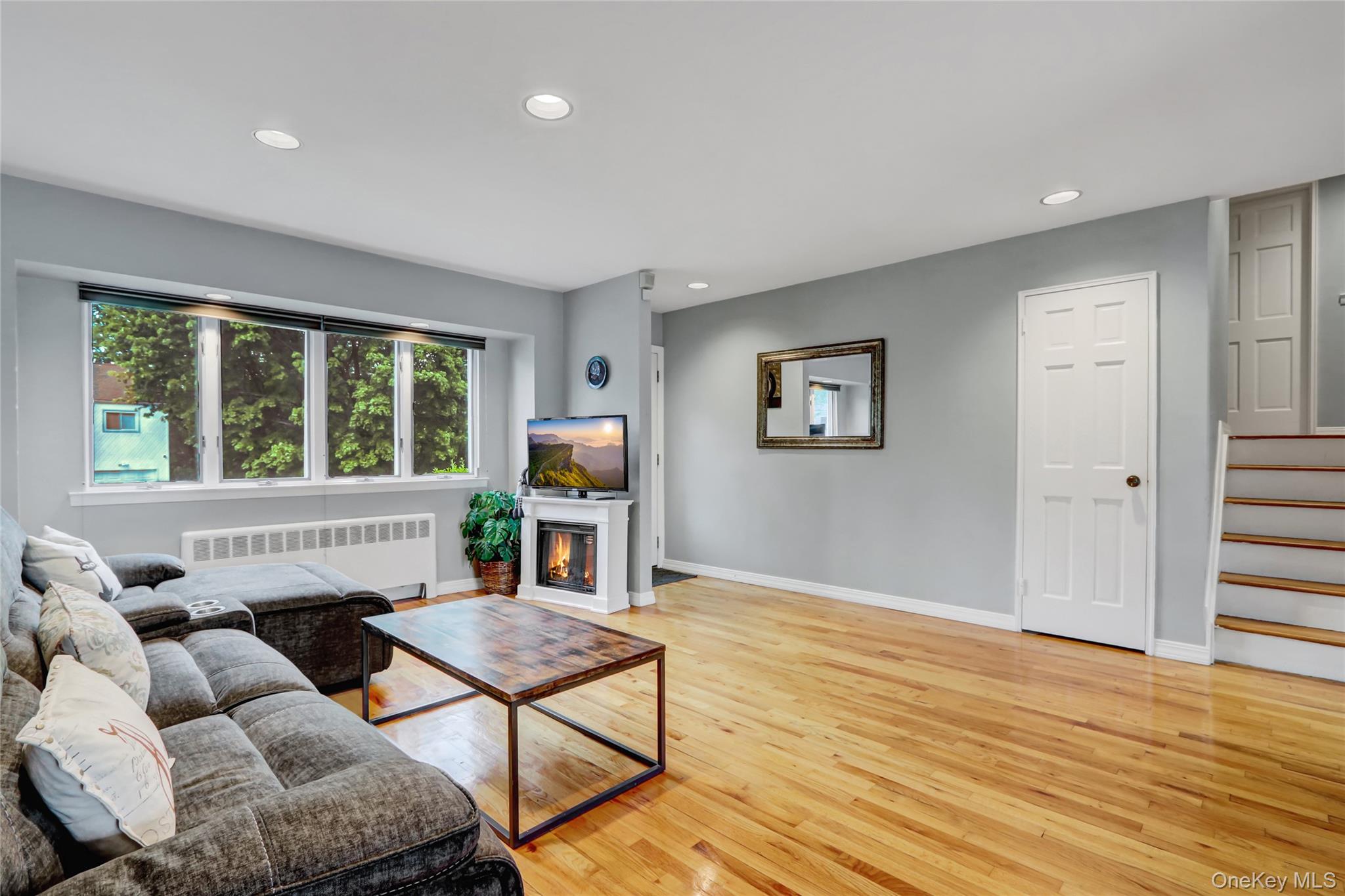 42 Briarwood Lane