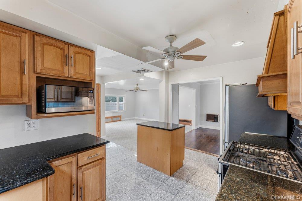 99 Norwood Avenue