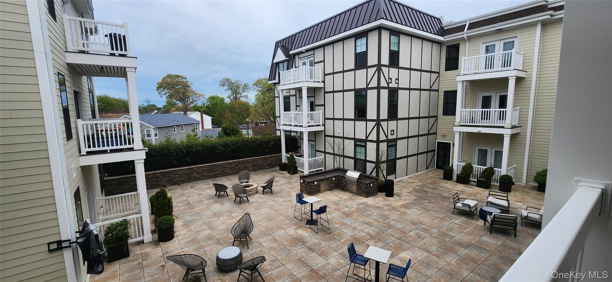 5 Freer Street Unit: 411