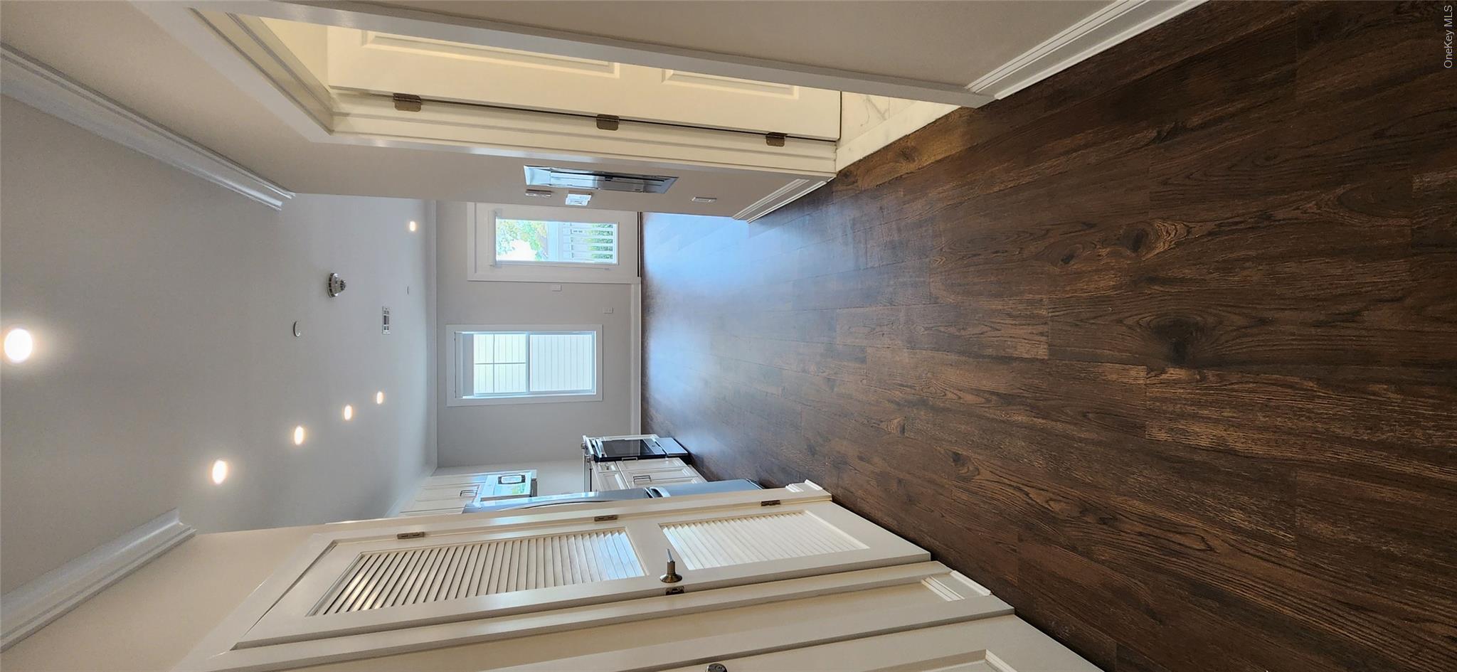 5 Freer Street Unit: 411
