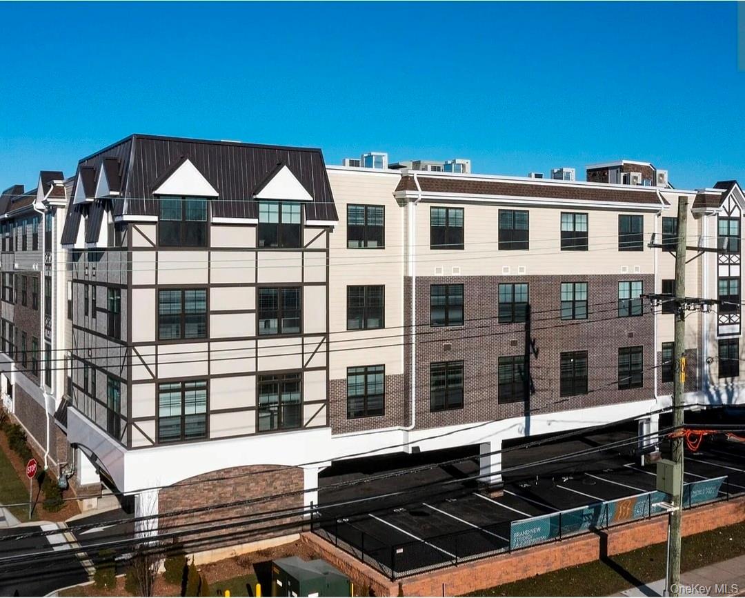 5 Freer Street Unit: 306