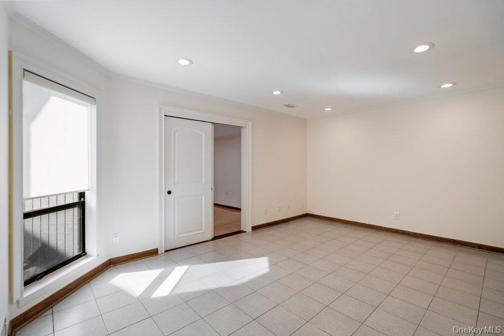 41 E View Court