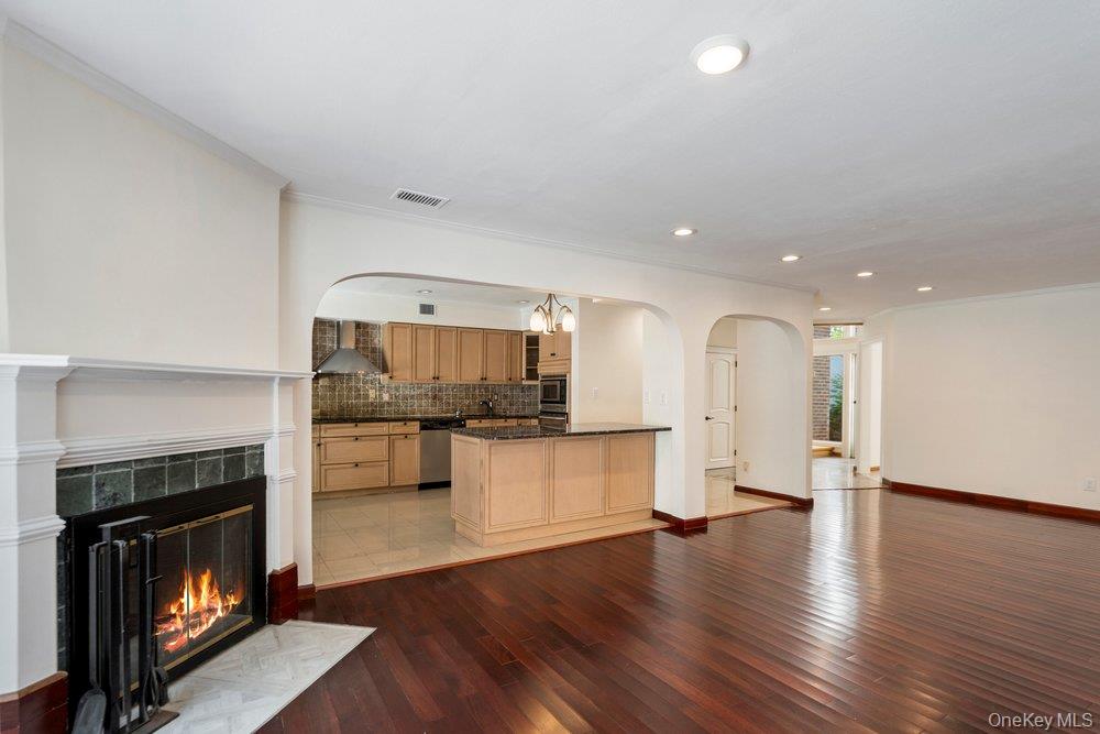 41 E View Court