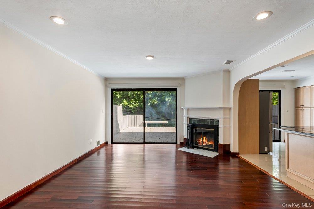 41 E View Court