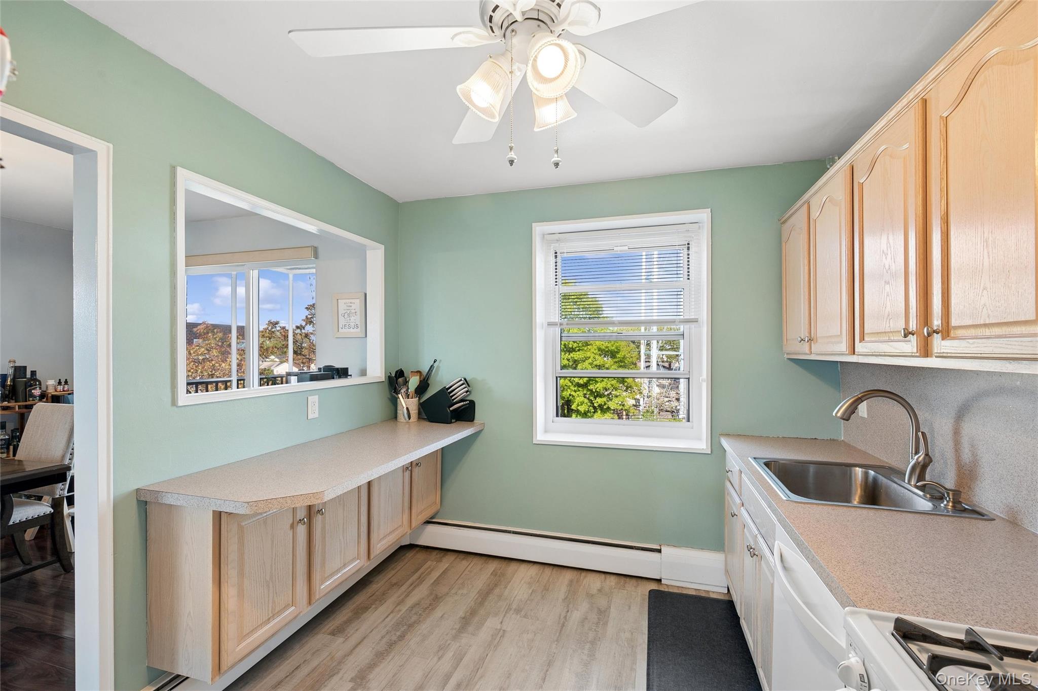 101 Lincoln Avenue Unit: 4h