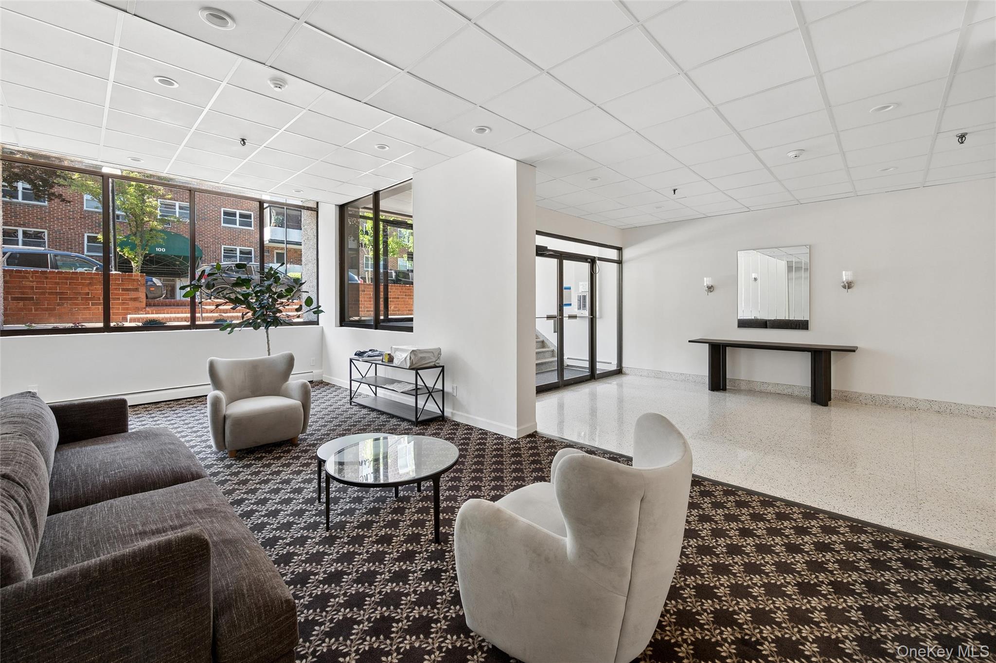 101 Lincoln Avenue Unit: 4h