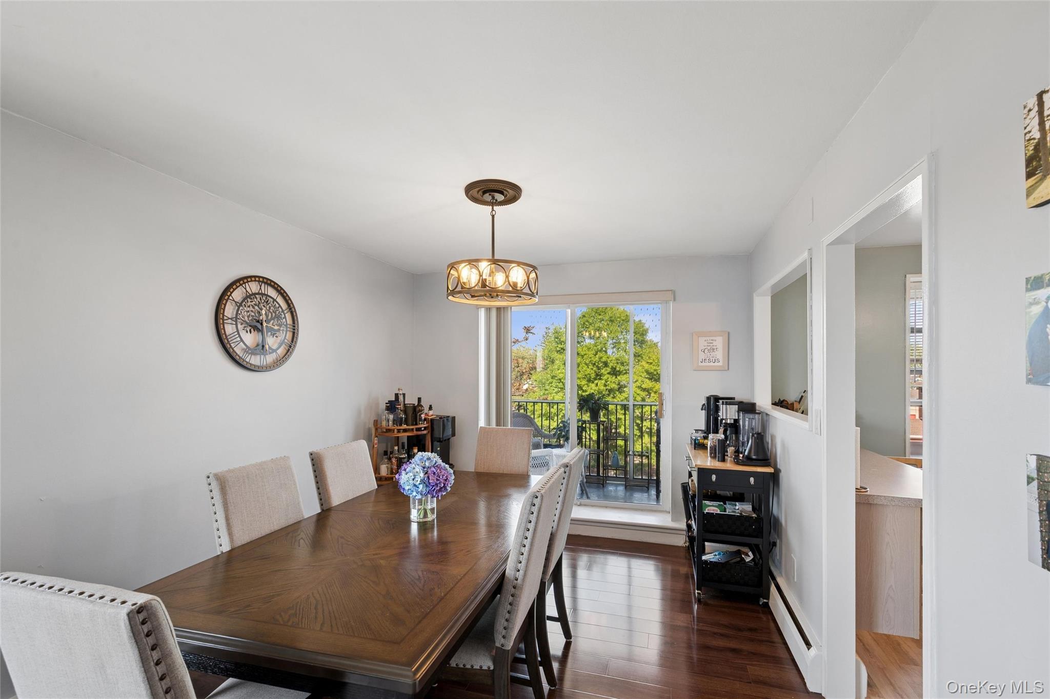 101 Lincoln Avenue Unit: 4h