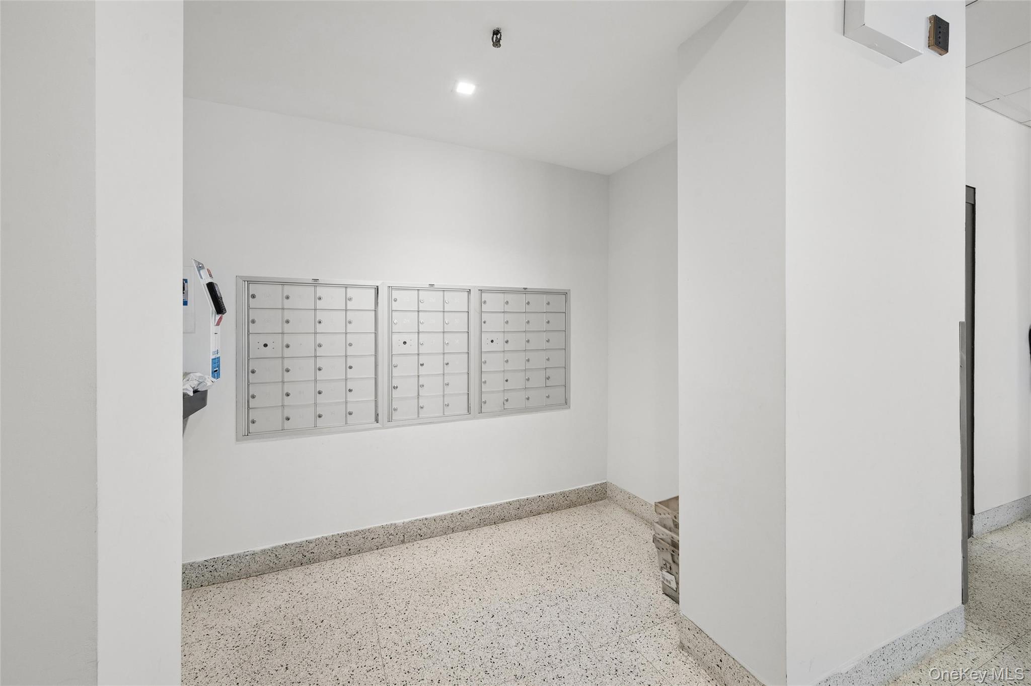 101 Lincoln Avenue Unit: 4h