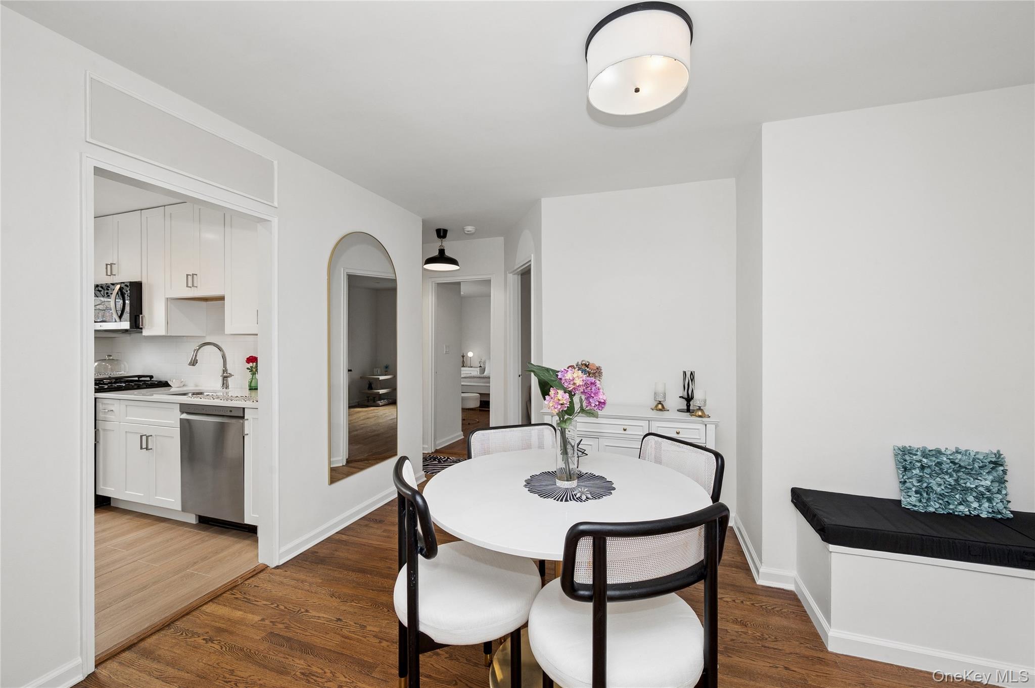 200 N Village Avenue Unit: A3