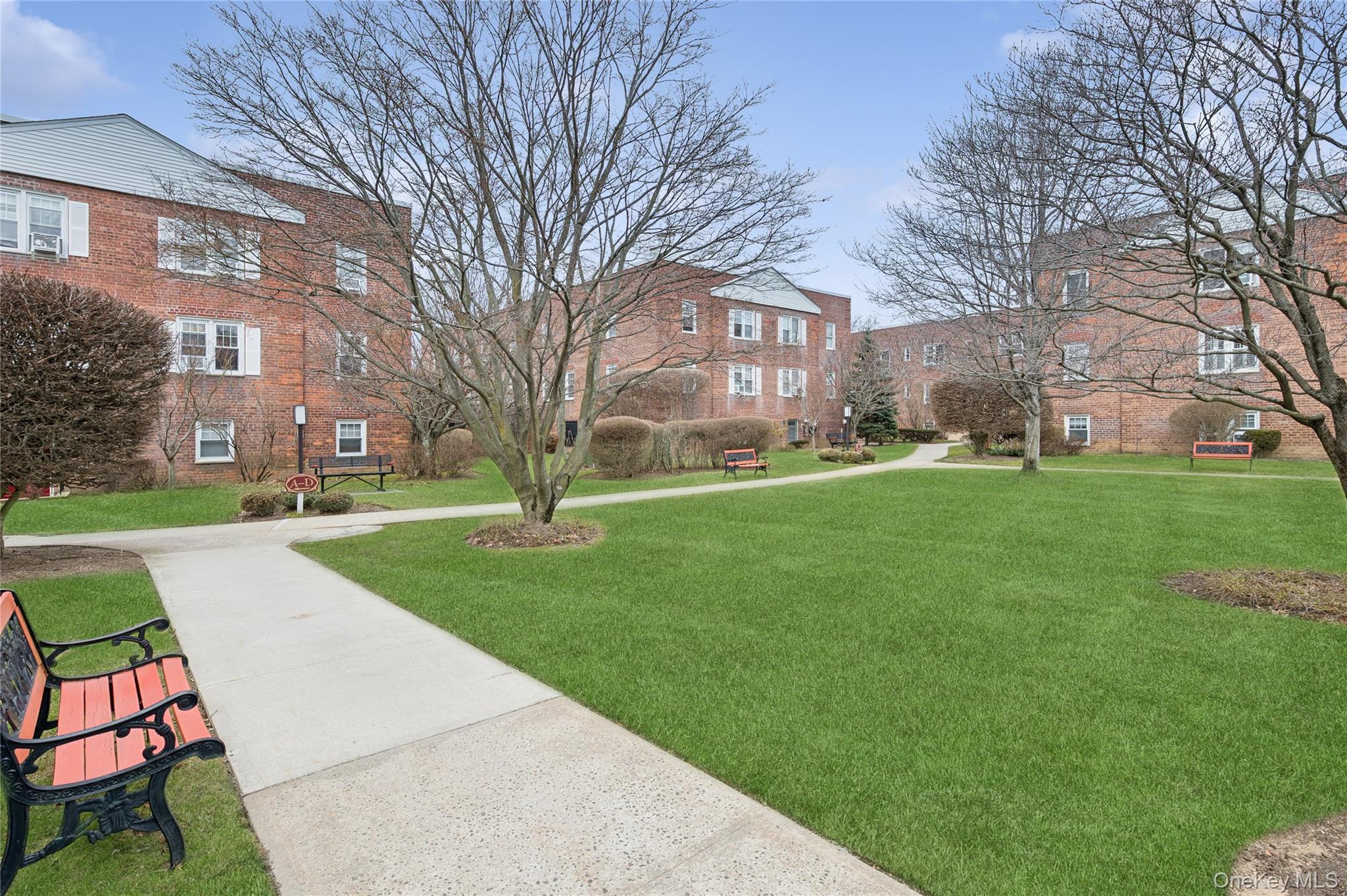 200 N Village Avenue Unit: A3