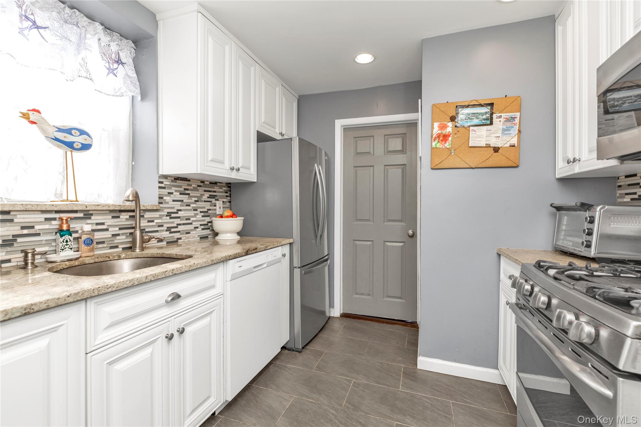 333 E Broadway Unit: 1D