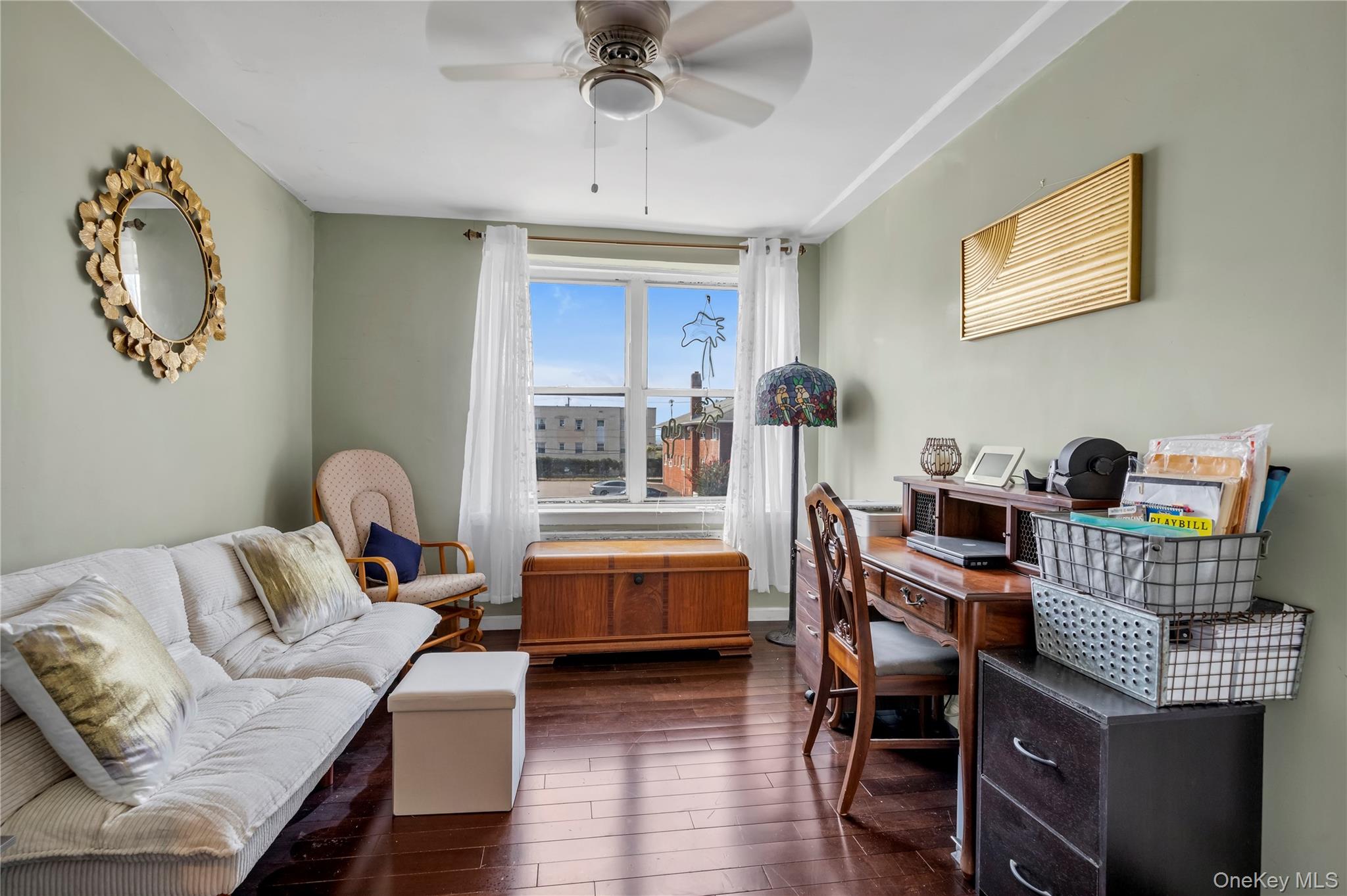333 E Broadway Unit: 1D