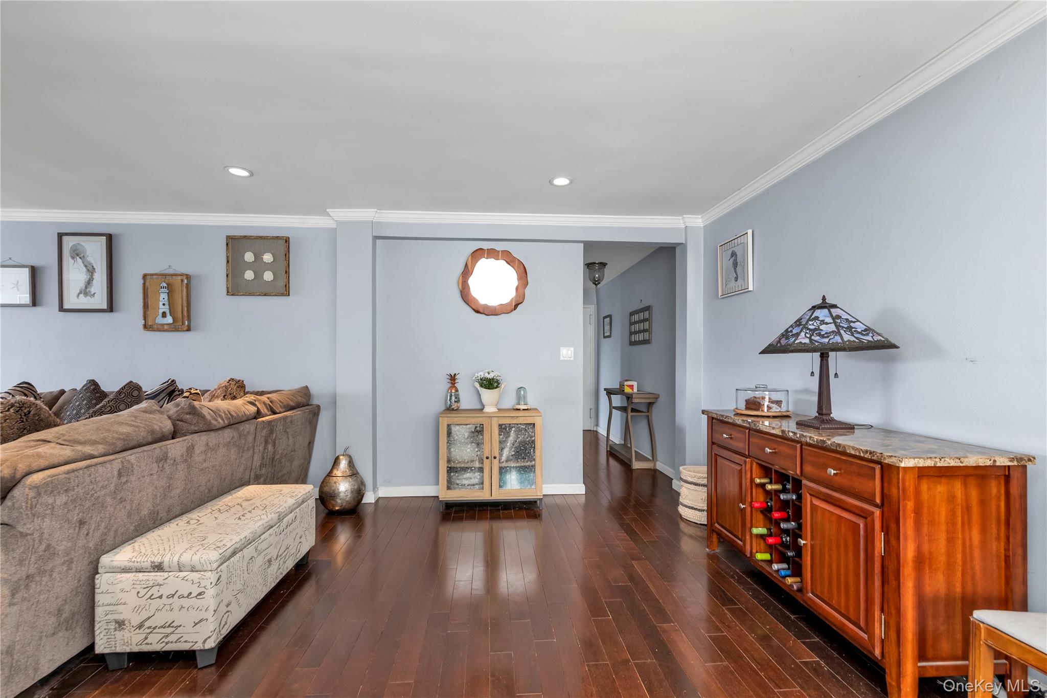 333 E Broadway Unit: 1D