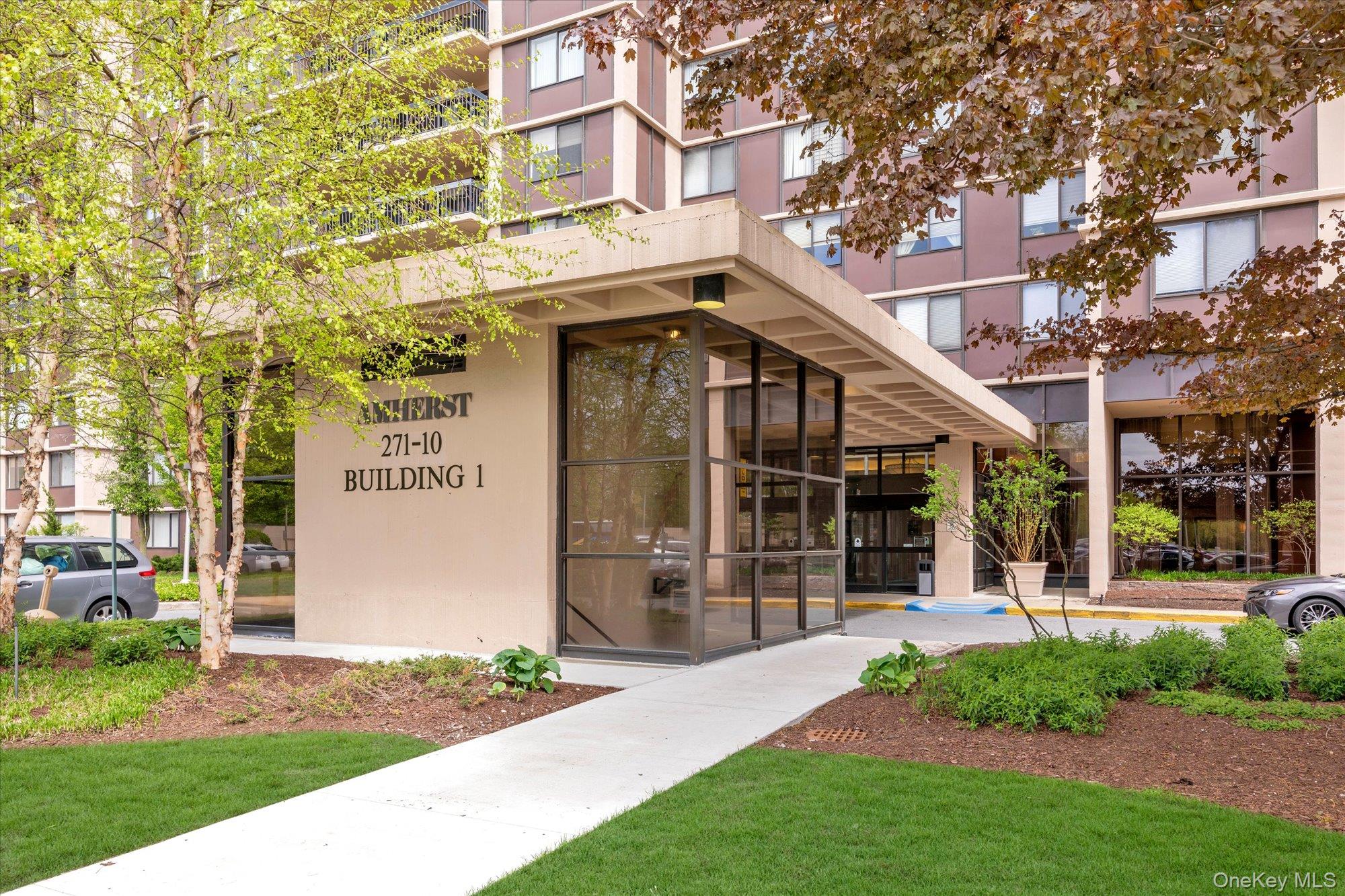 271-10 Grand Central Parkway Unit: 29V