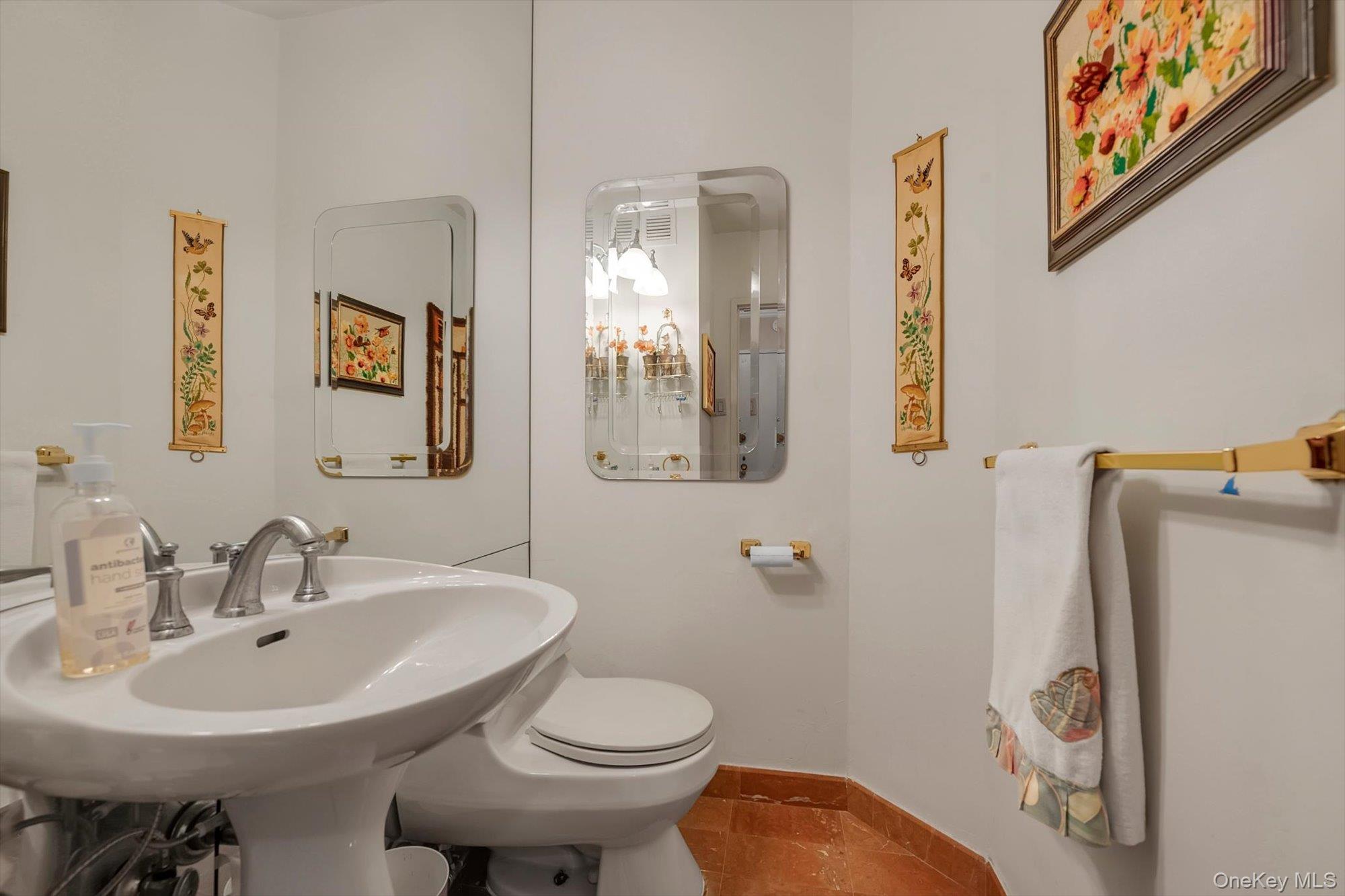 271-10 Grand Central Parkway Unit: 29V