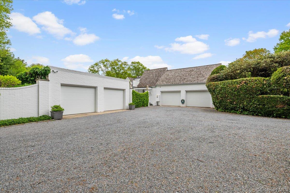 233 Cleft Road