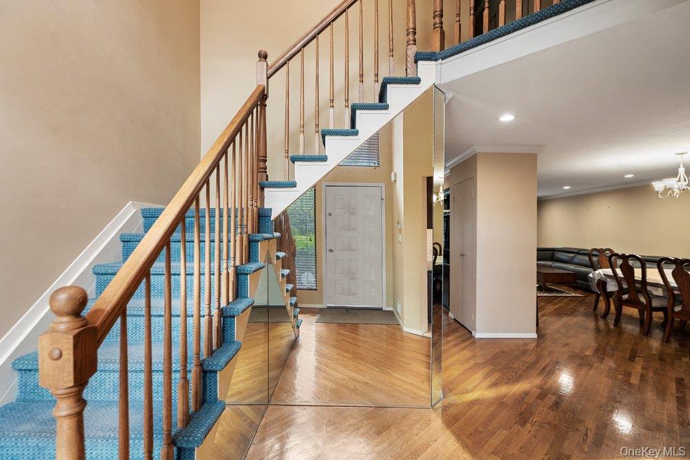 109 Foxwood Drive