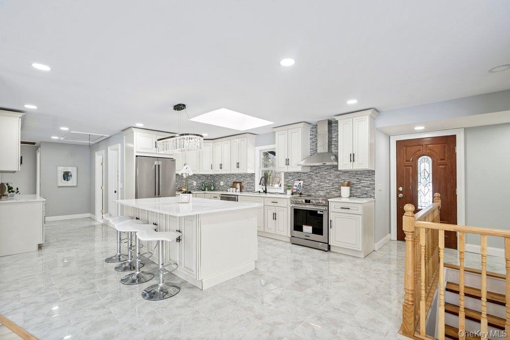 497 Woodbury Road