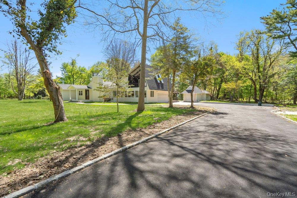 497 Woodbury Road