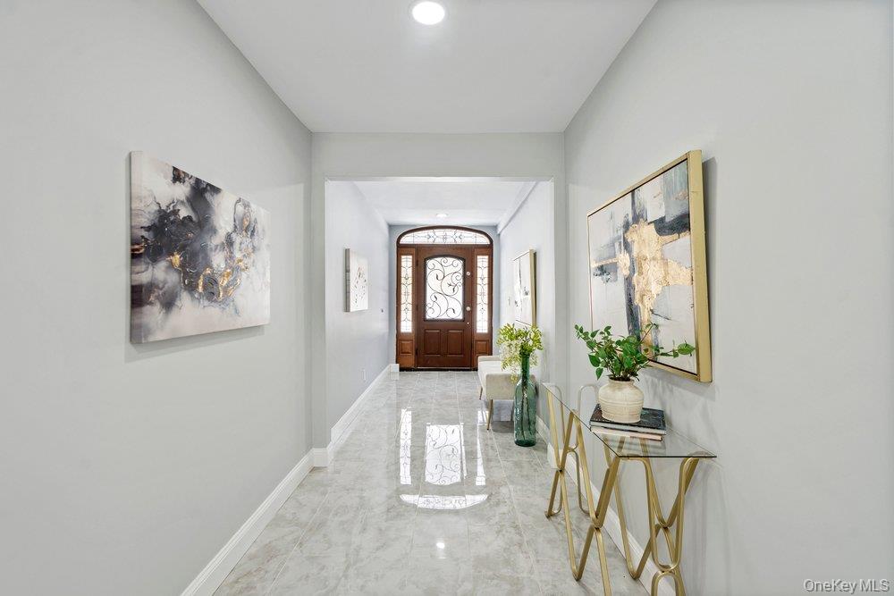 497 Woodbury Road