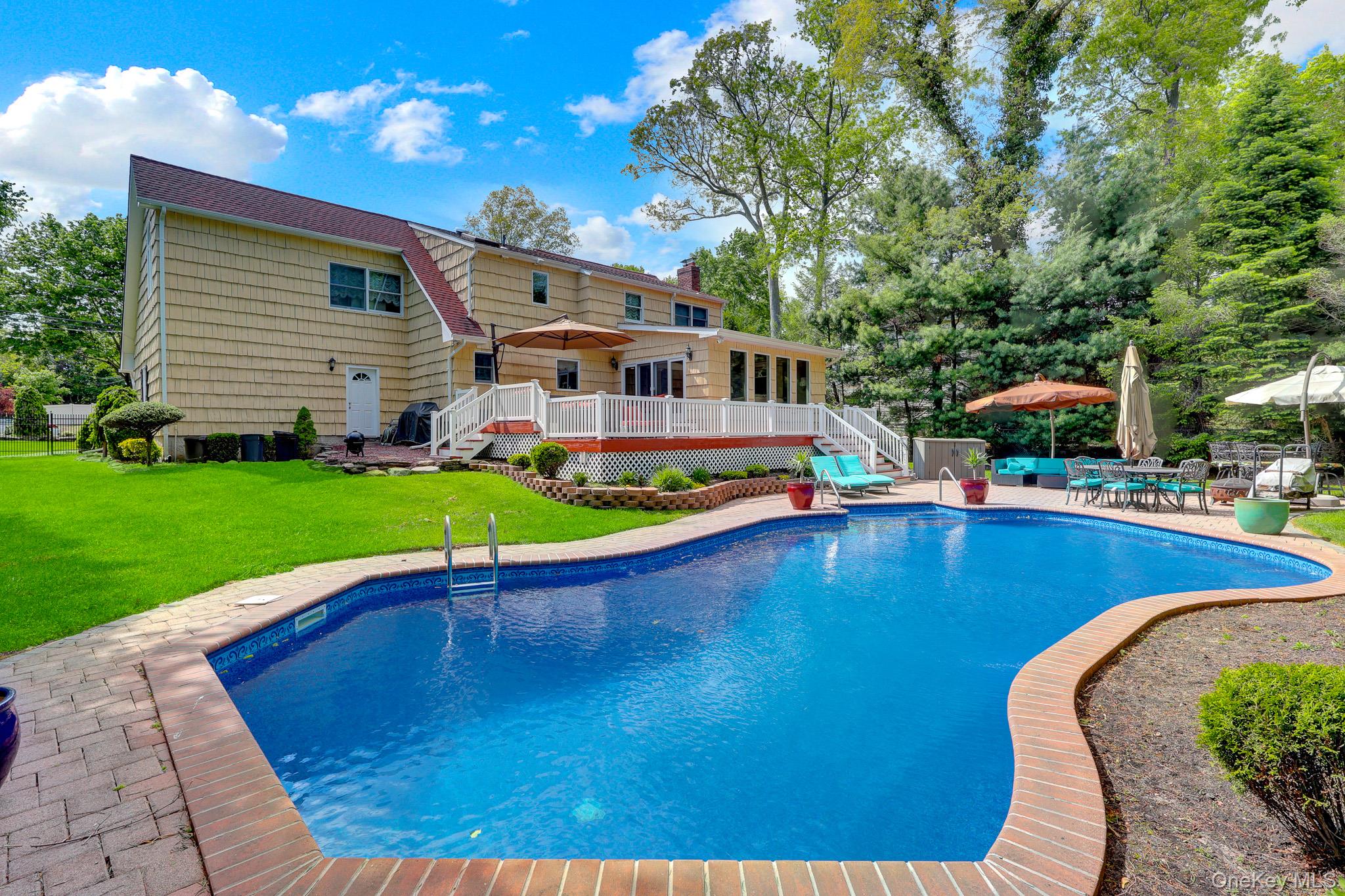 5 Merlin Lane