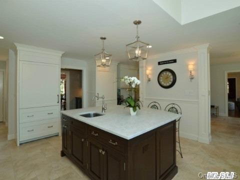 330 Manhasset Woods Road