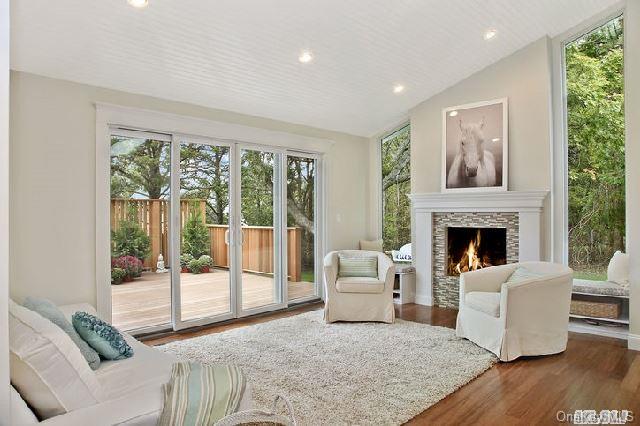 19 Hillside Road