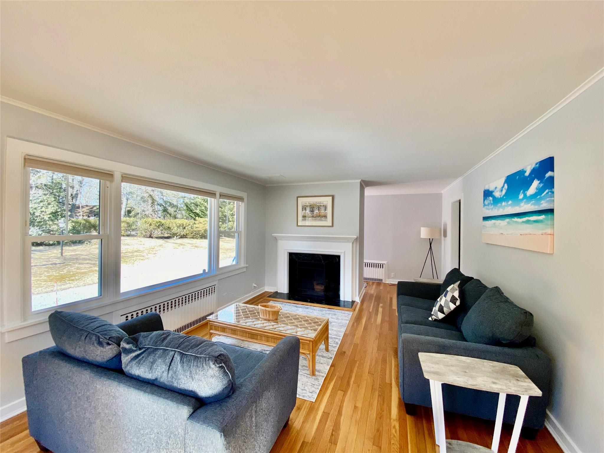3825 S Harbor Road