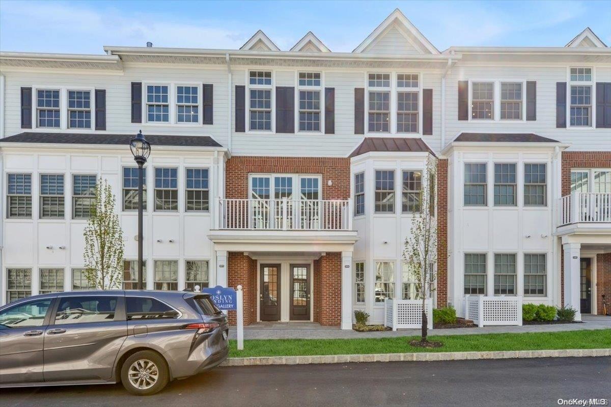 1601 Mill Creek N Unit: 1601