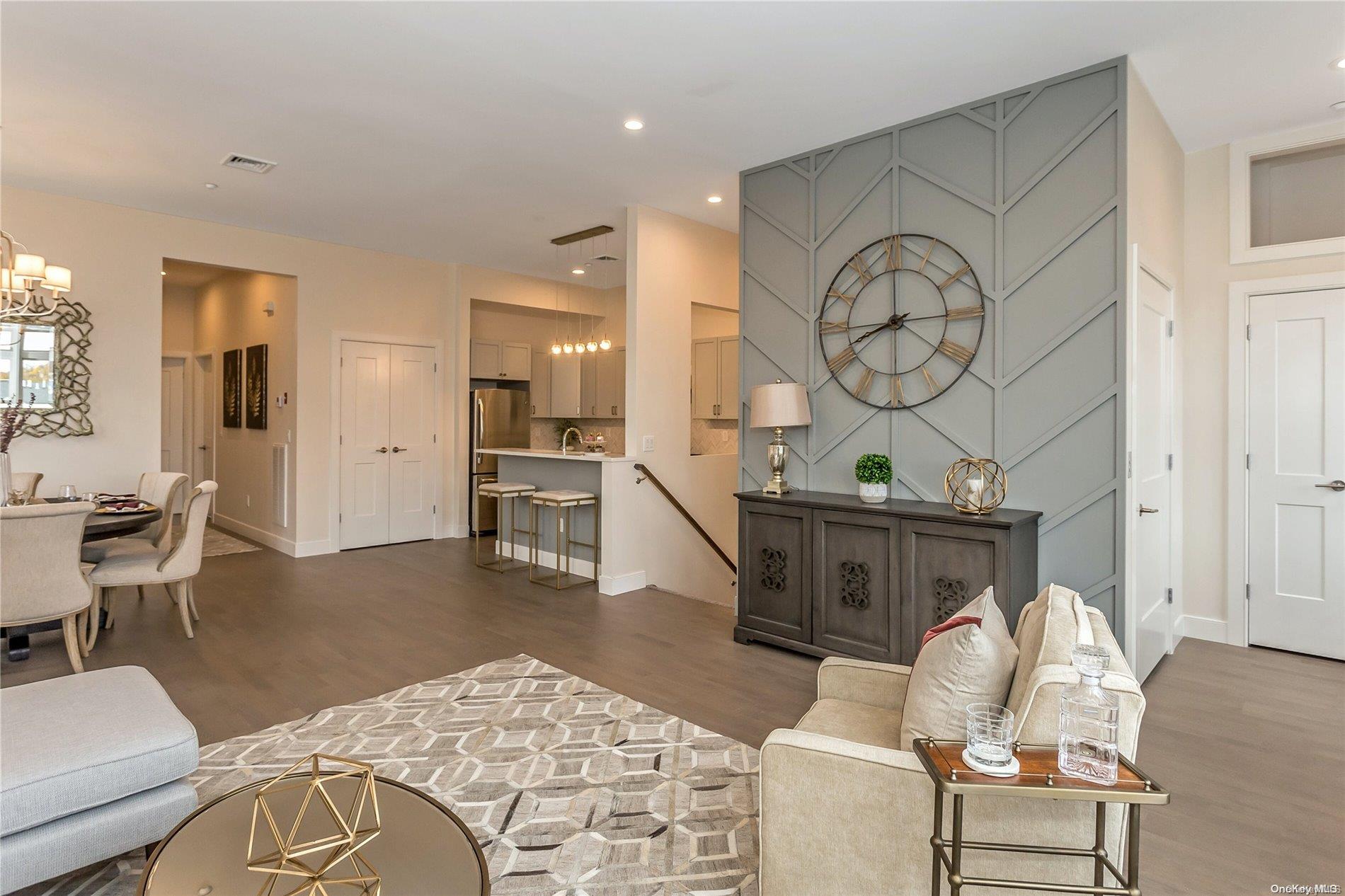 105 Breton Way Unit: 105