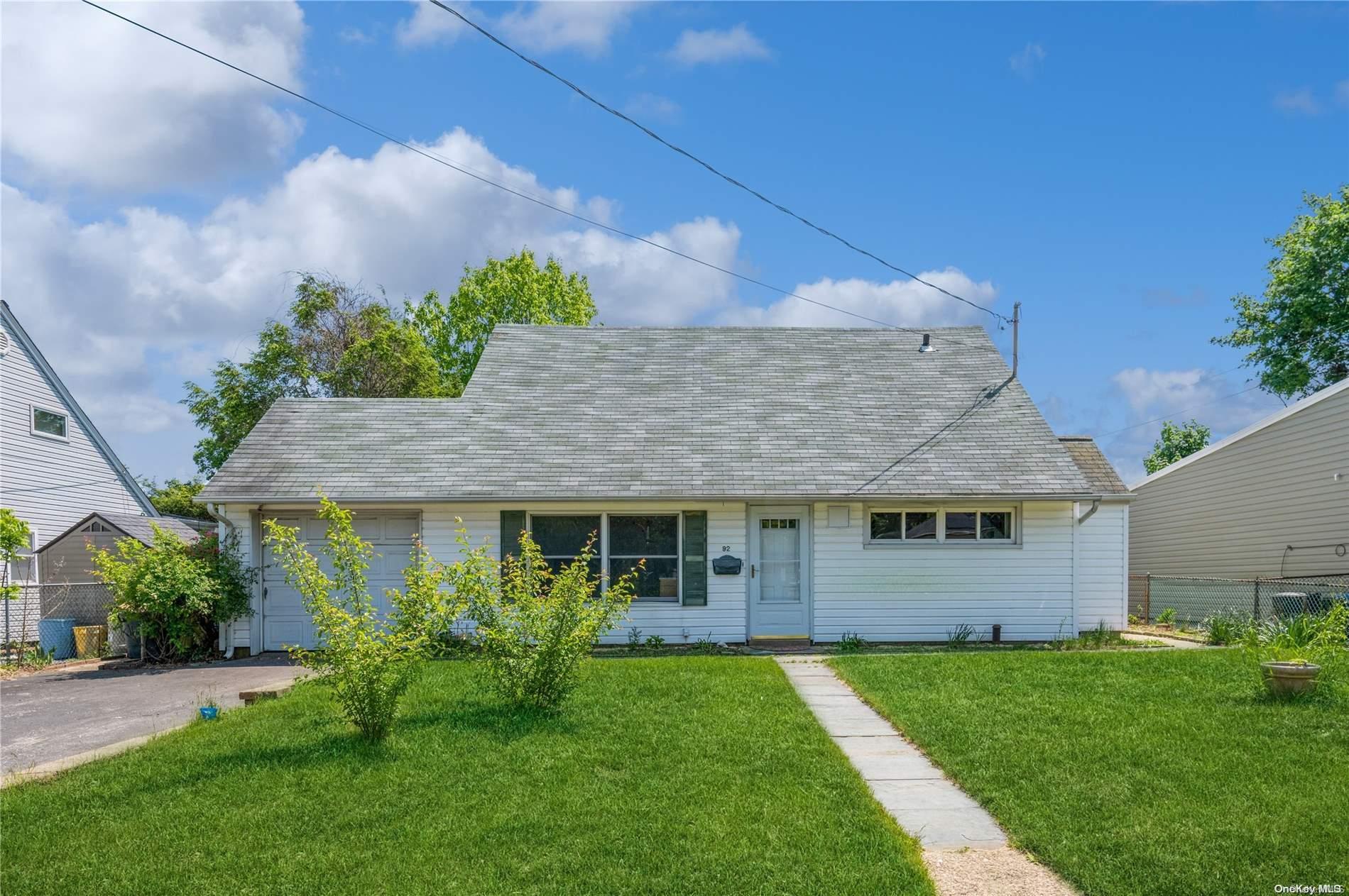 92 Cold Spring Road