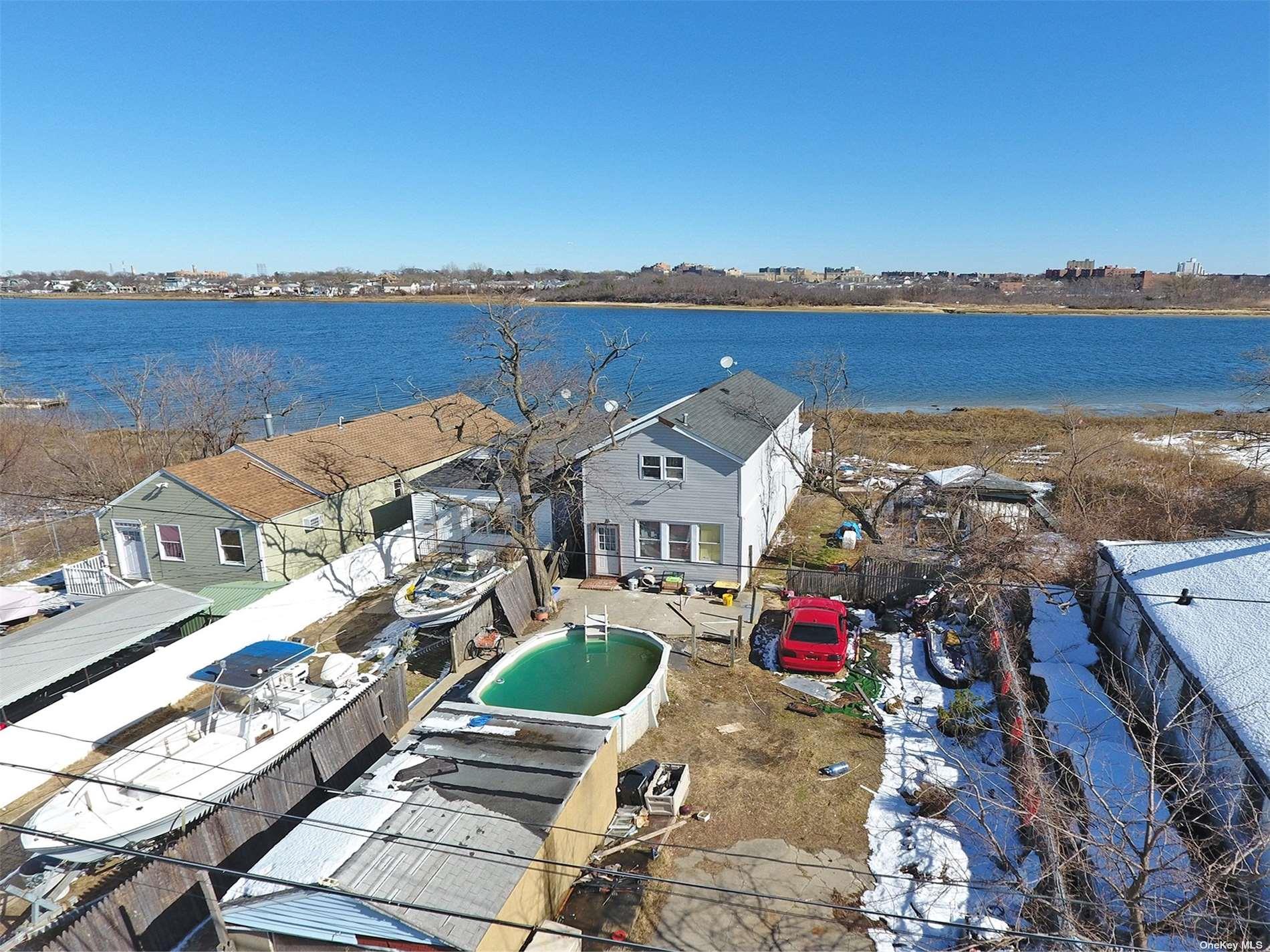 538 Beach 43rd Street