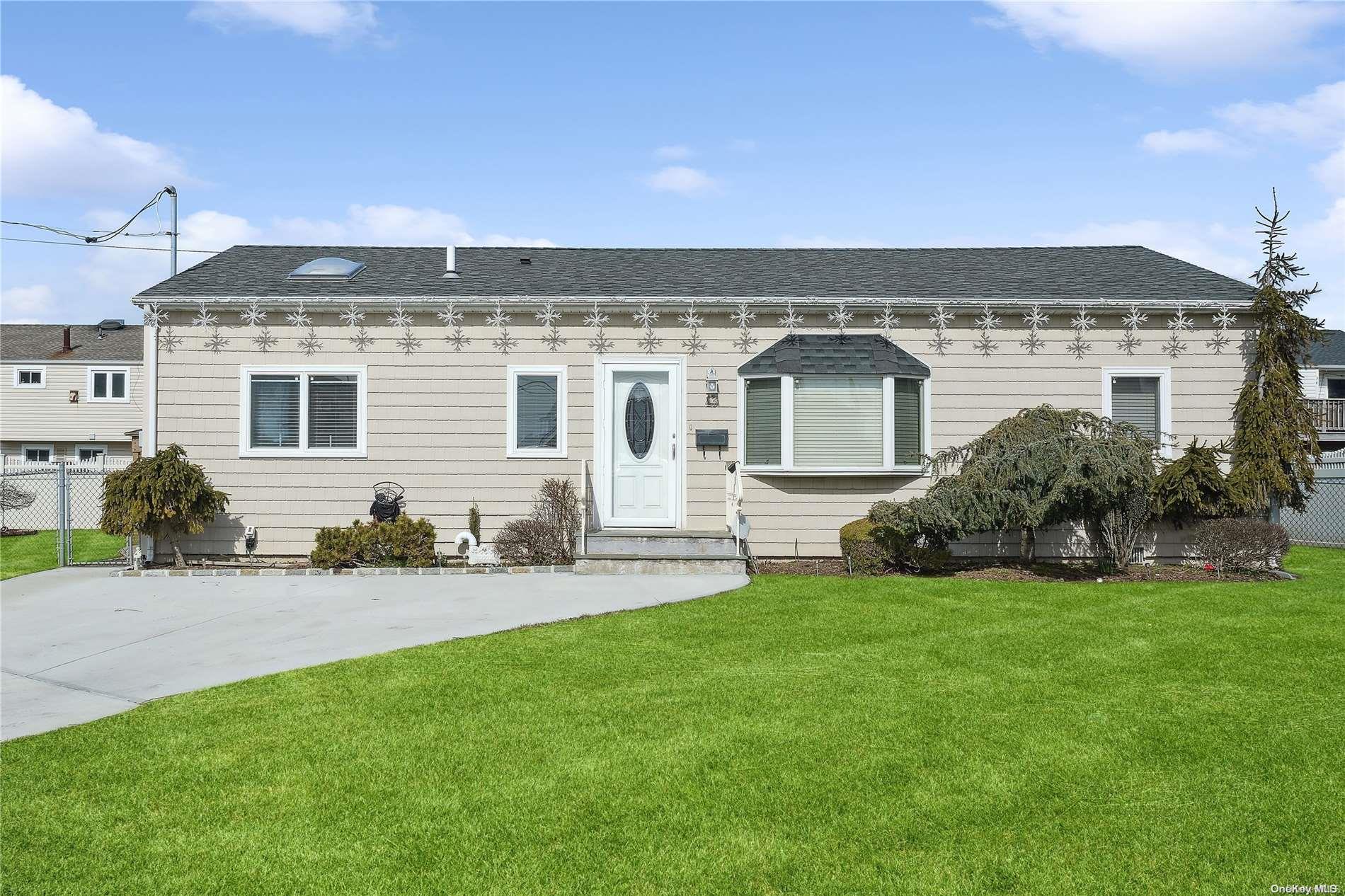 43 Island Park Place