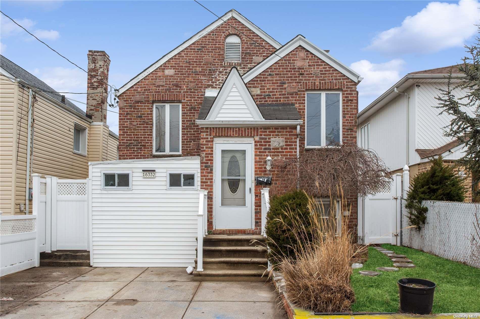 163-32 95th Street