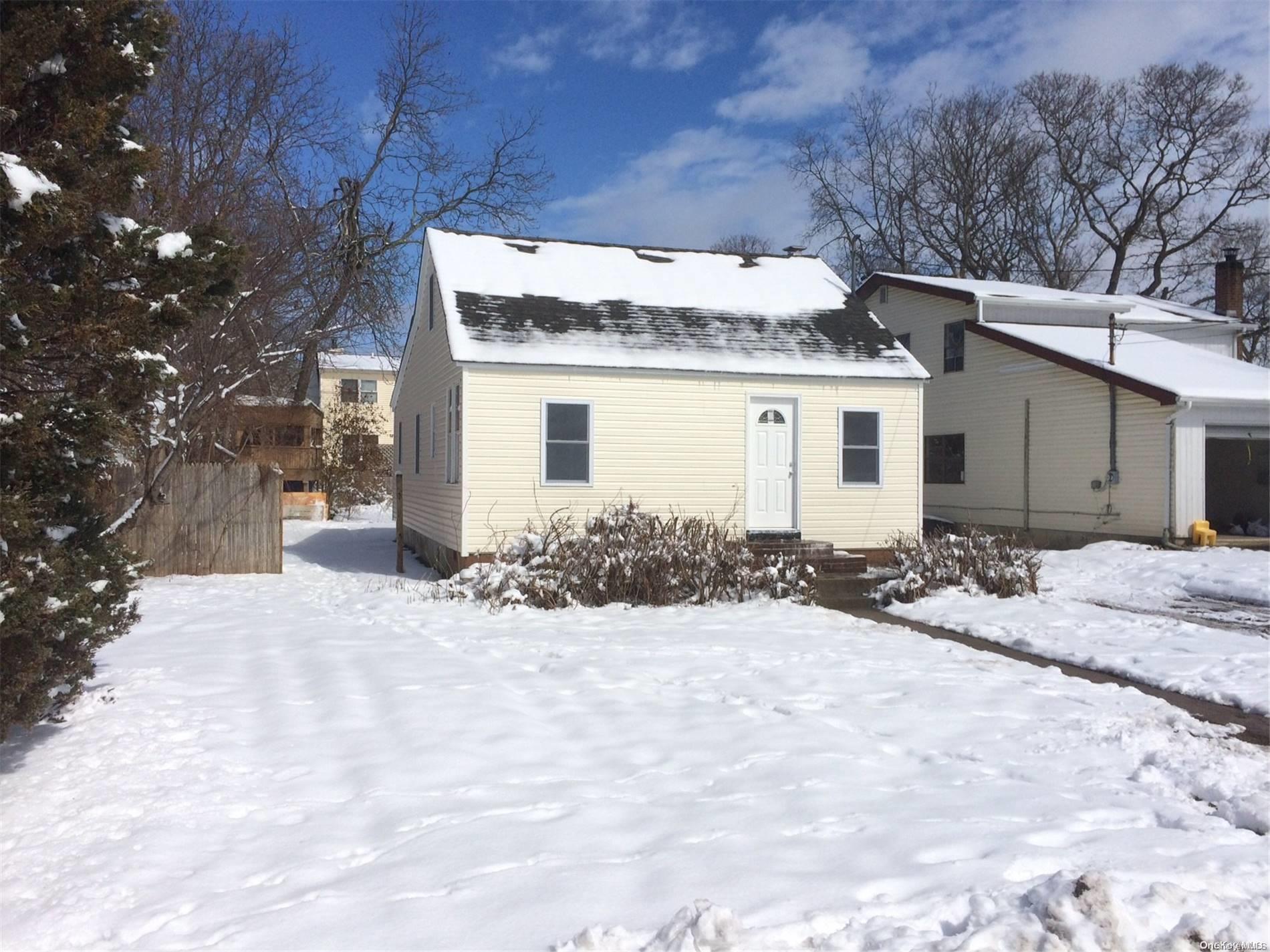 33 Lombardy Drive