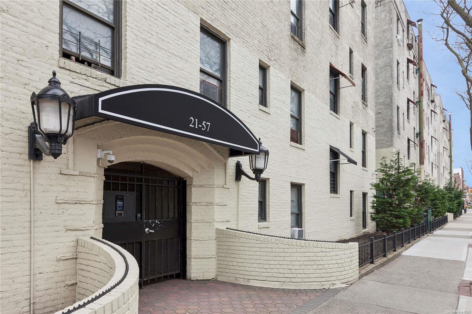 21-57 33rd Street Unit: 4D