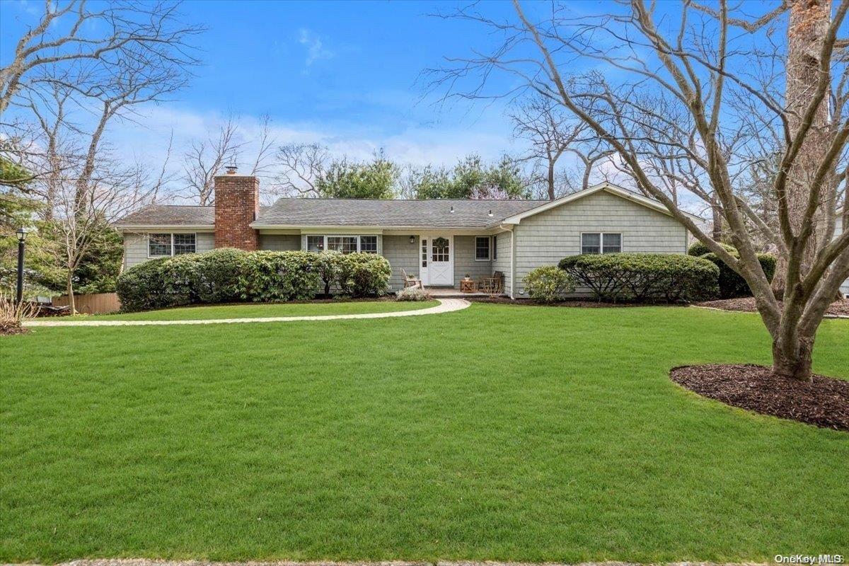 16 Bluetop Road