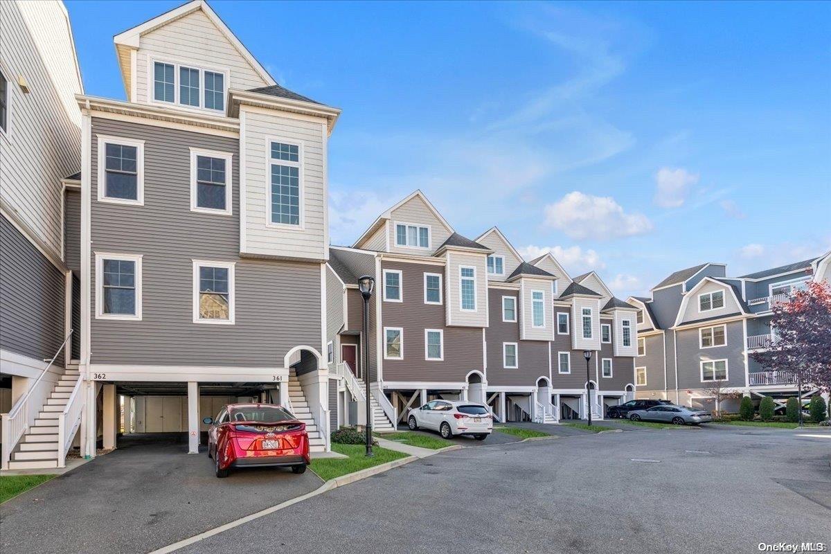 362 Marina Pointe Drive Unit: 362
